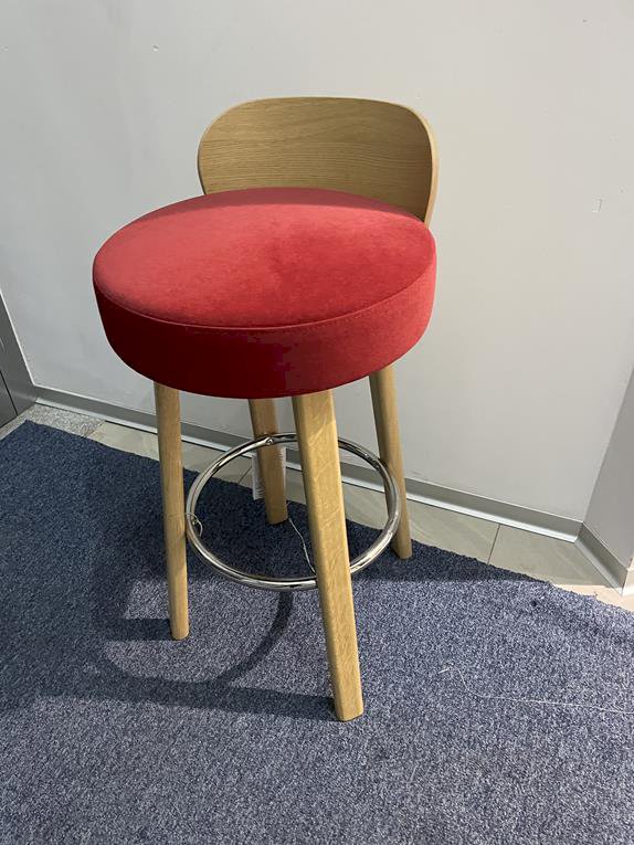 Paged - K2 Hocker