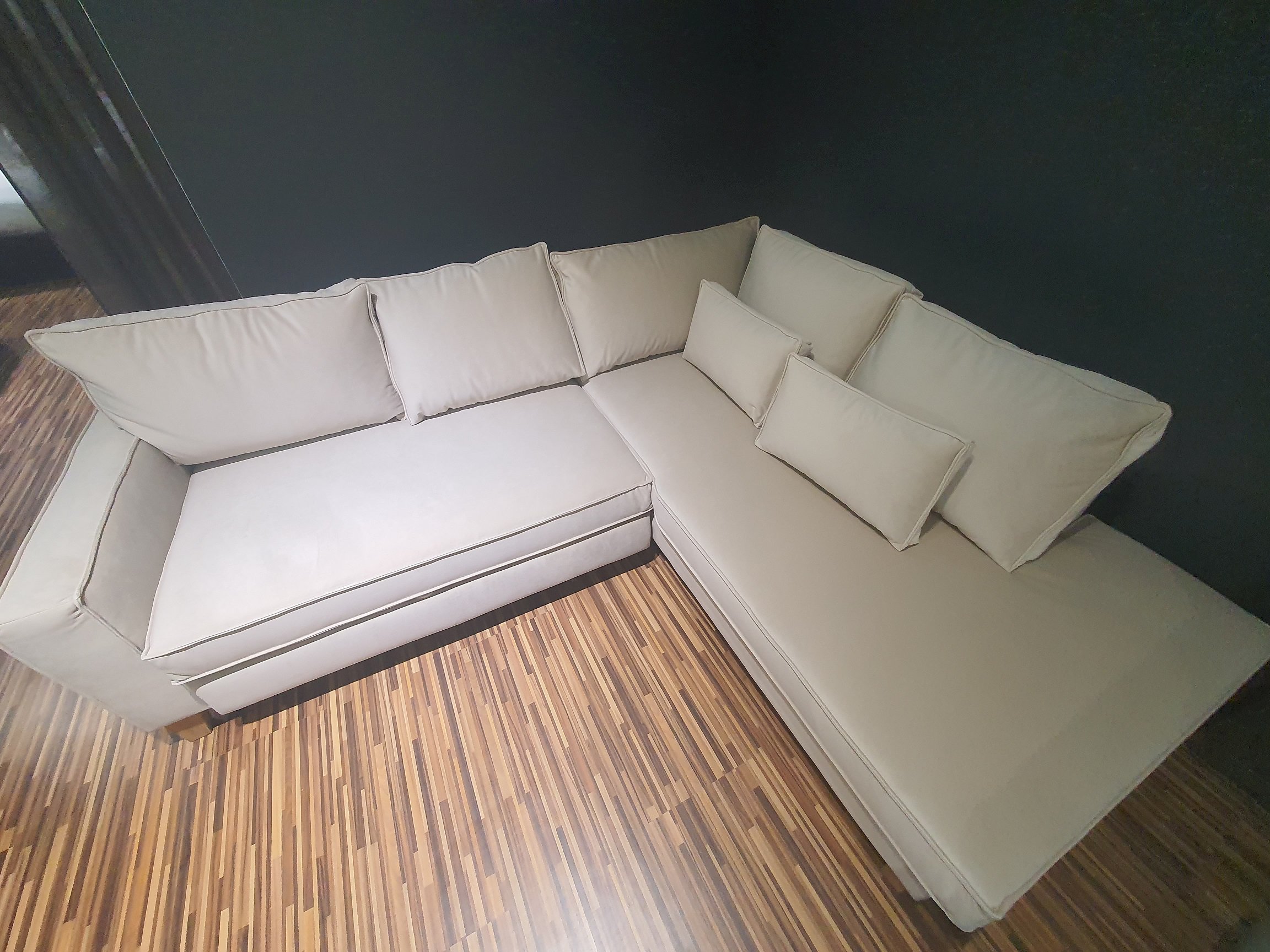 Sweet Sit- daytona narożnik 2(120)QFLW-OTM(4)SP z funkcją spania i pojemnikiem tk. ven.vel. 2928