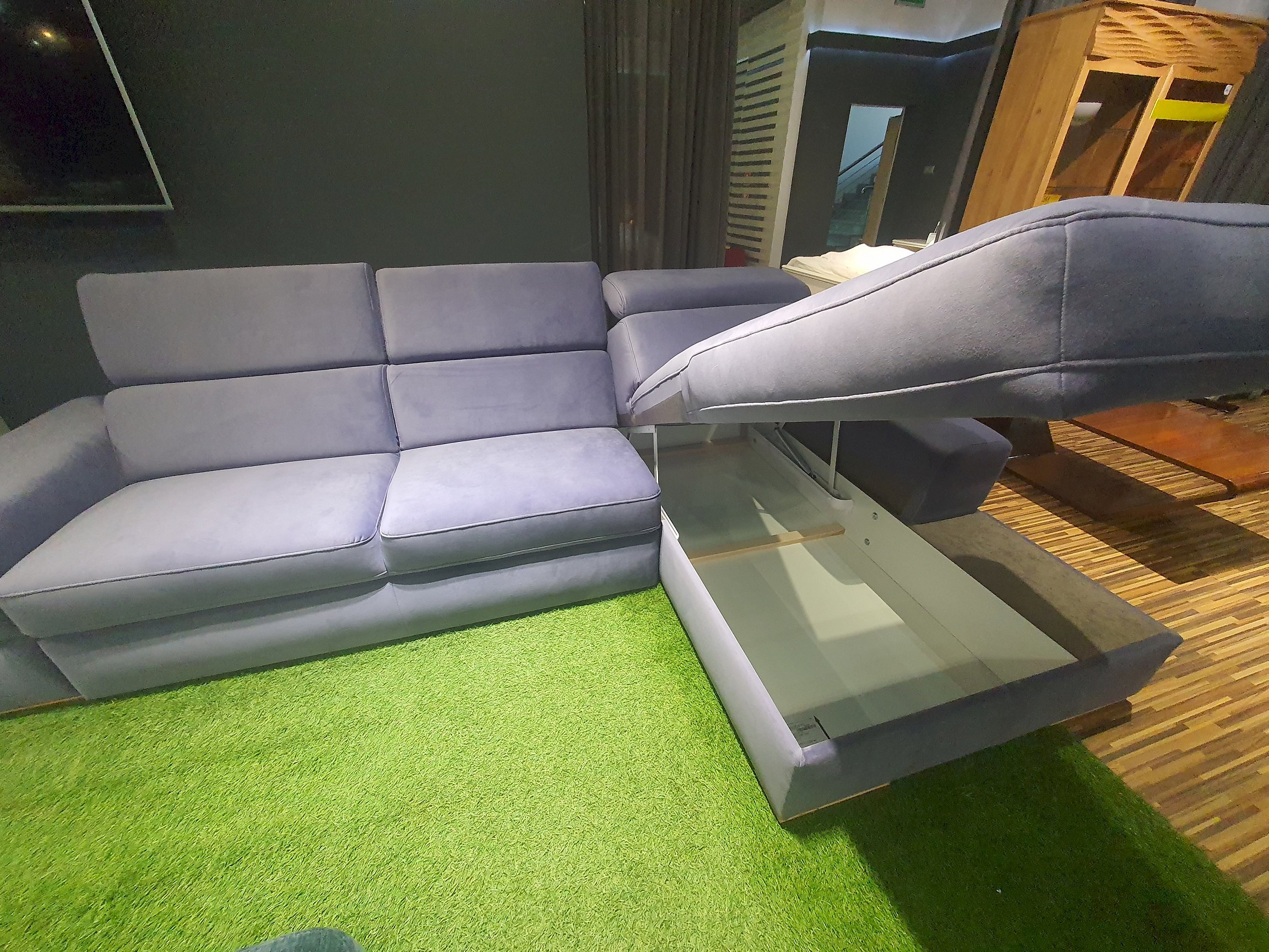 GALA - PLAZA - NAROŻNIK Z FUN. SPANIA I POJ. TK. VENU2938, N.16