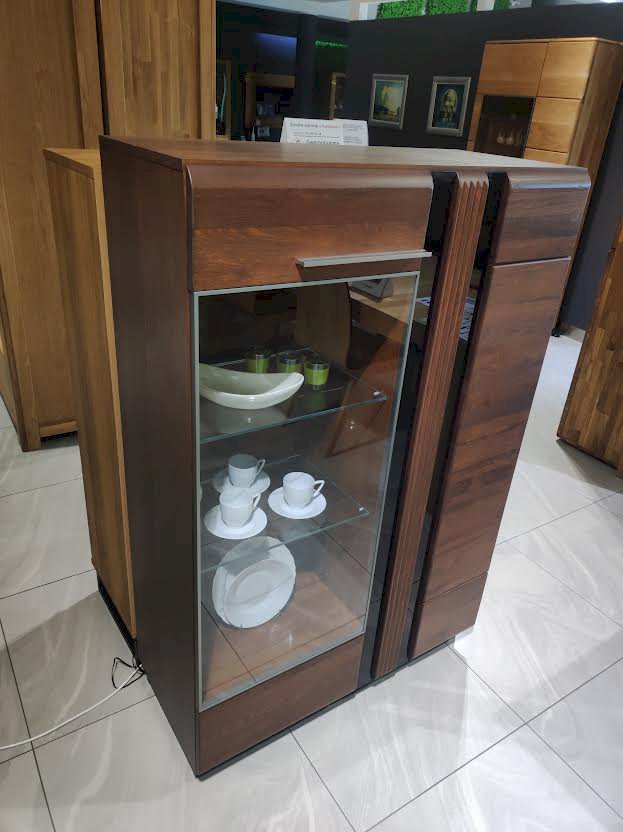 SZYNAKA MEBLE - WITRYNA PORTI 15