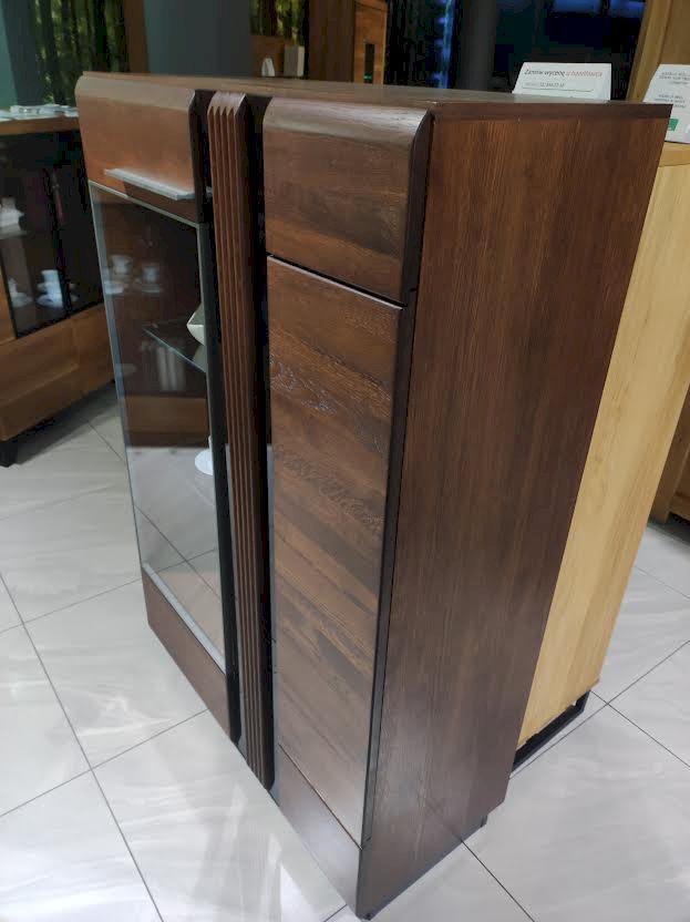 SZYNAKA MEBLE - WITRYNA PORTI 15