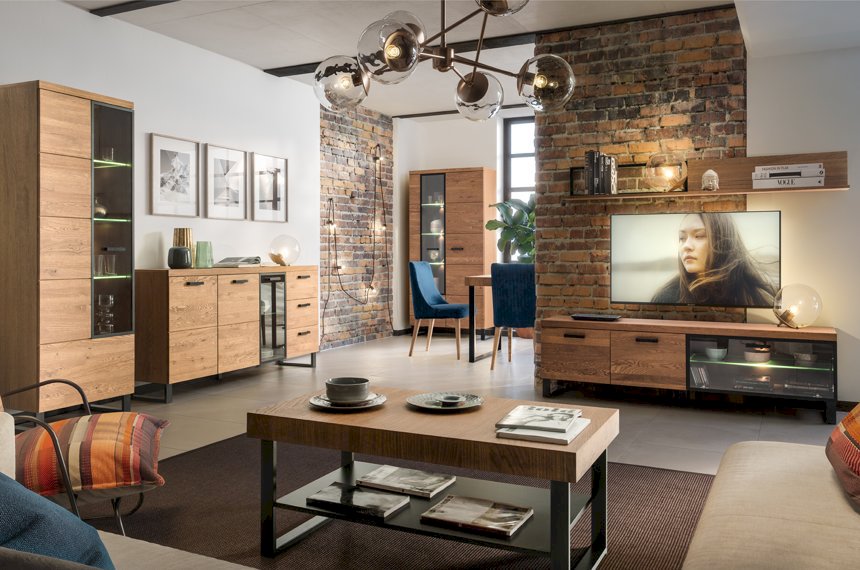 Szynaka- Pratto- Typ 47- Komoda 3-drzwiowa z 3-szuflady