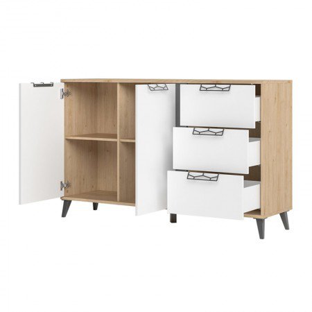 SZYNAKA - MOET KOMODA 45