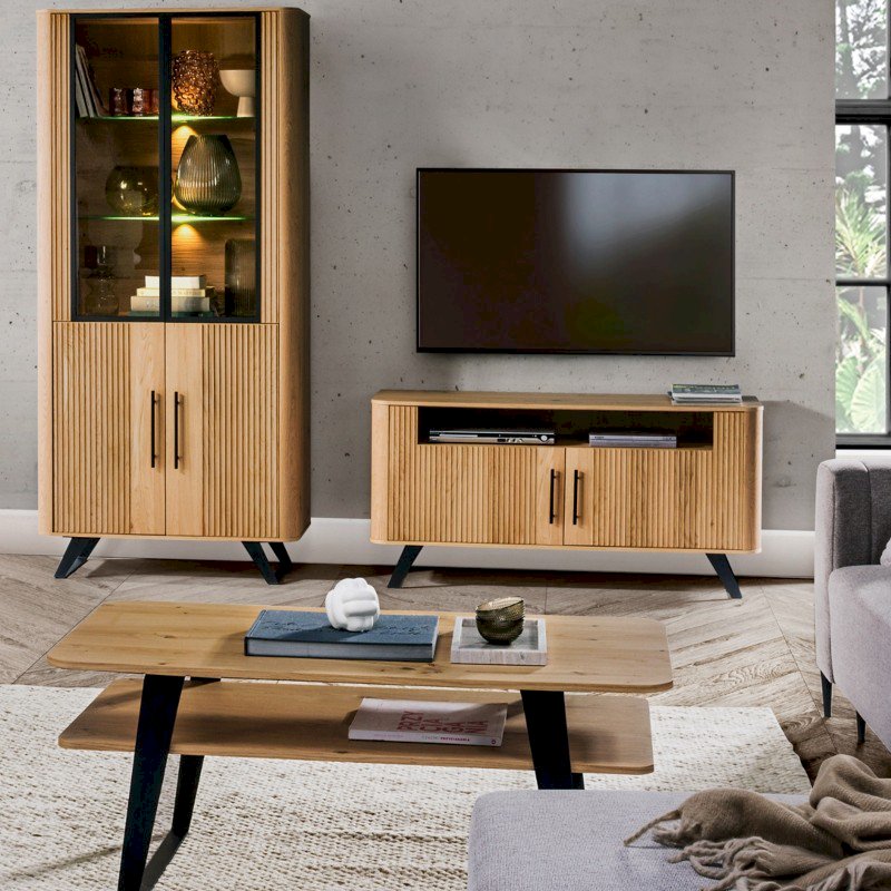Otwartość na Opinie: Jak Meble.furniture Buduje Zaufanie Klientów